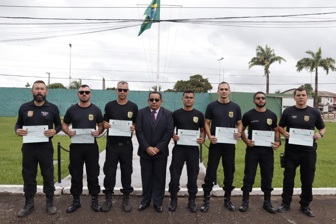 POLICIAIS CIVIS PARTICIPAM DE CAPACITAÇÃO NA MARINHA DO BRASIL
